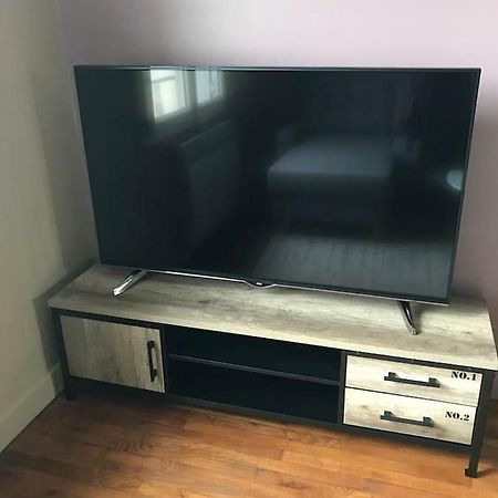 Appartement De Charme En Plein Coeur Du Centre Ville De コンピエーニュ エクステリア 写真