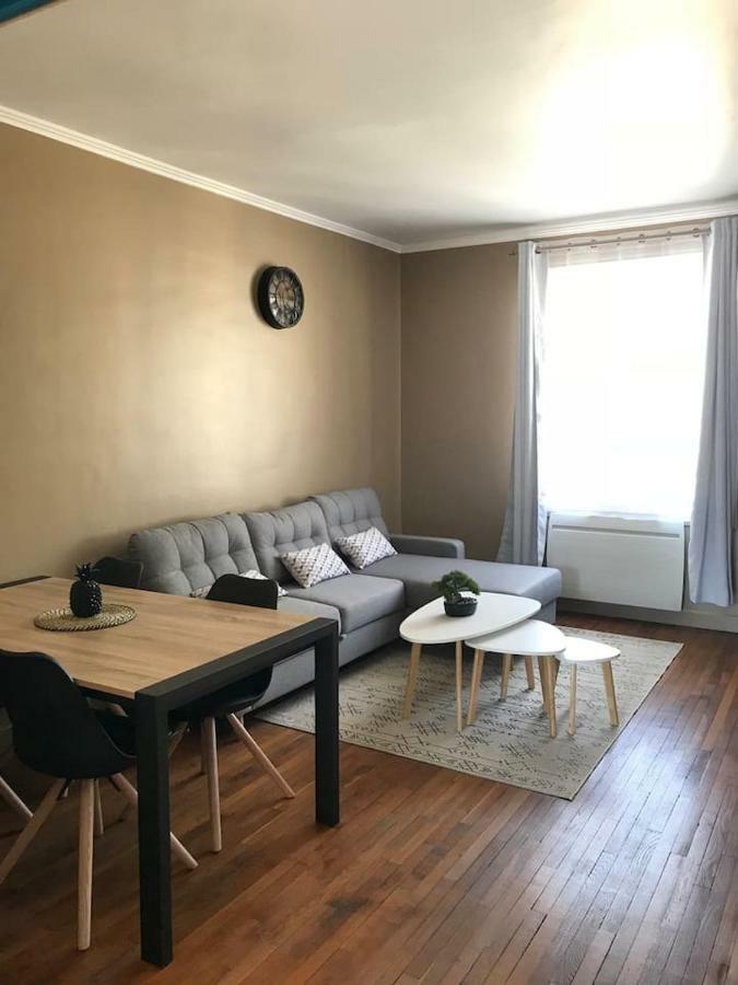Appartement De Charme En Plein Coeur Du Centre Ville De コンピエーニュ エクステリア 写真